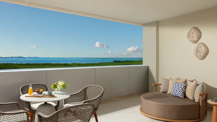 Breathless Cancun Soul Resort & Spa